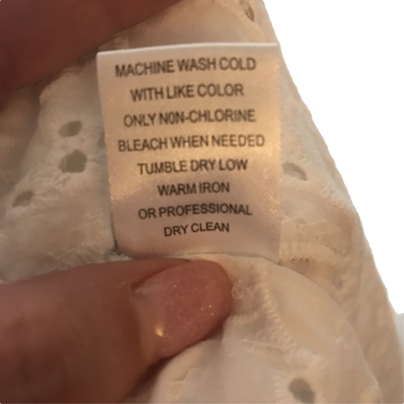 GRAND & GREENE White with Eyelet Design Size XL - Picture 6 of 6